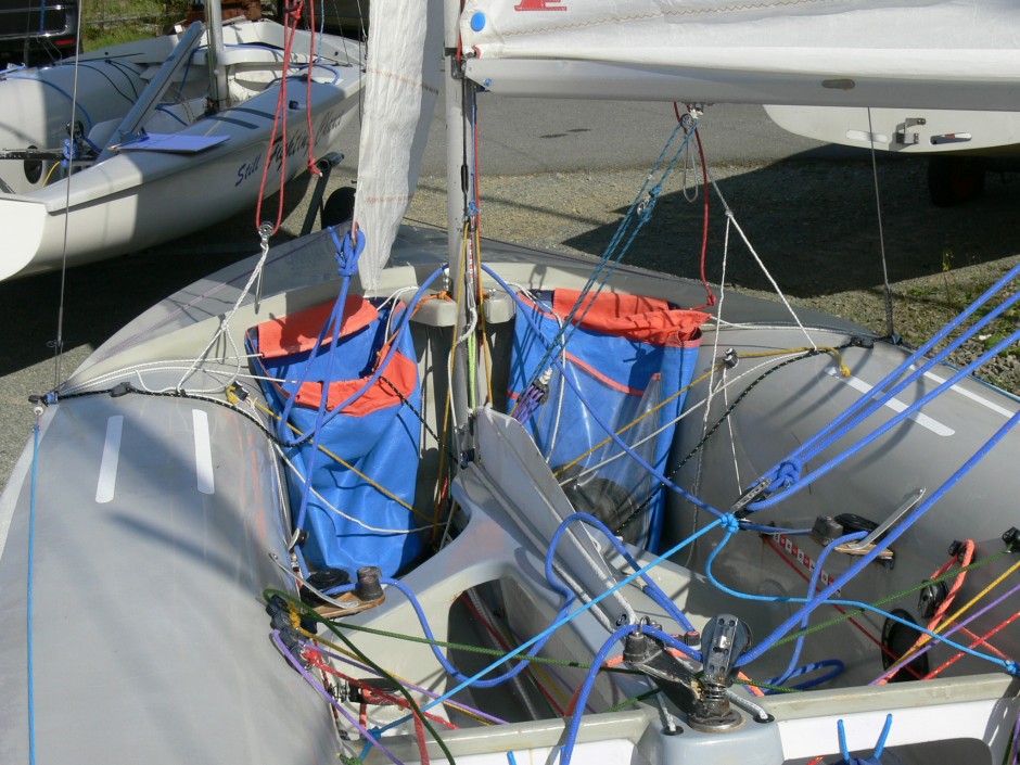 parker 470 sailboat